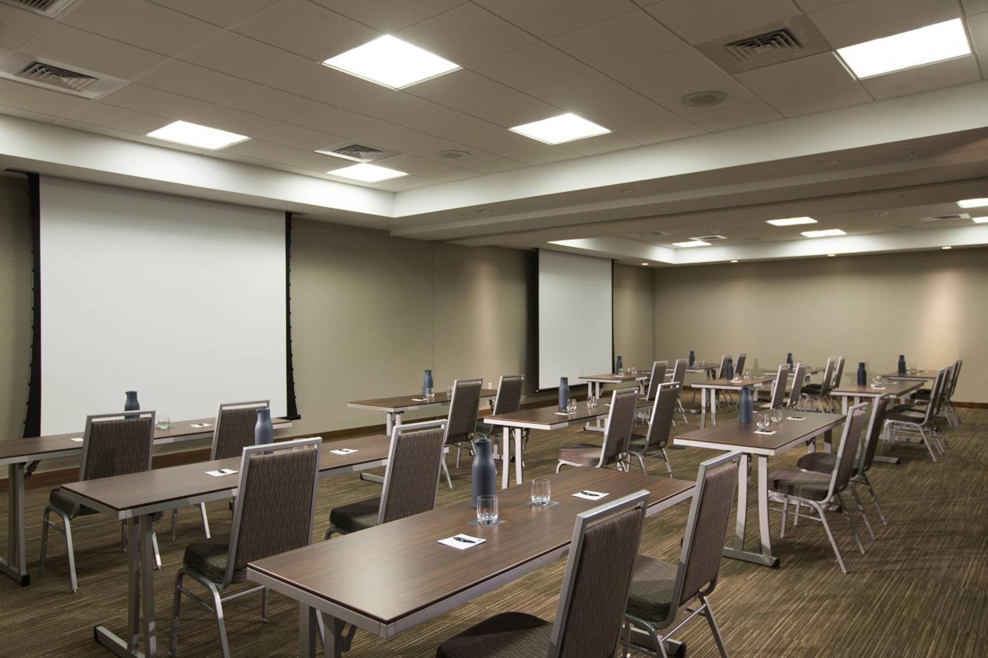 Ac Hotel Cincinnati At Liberty Center West Chester Luaran gambar